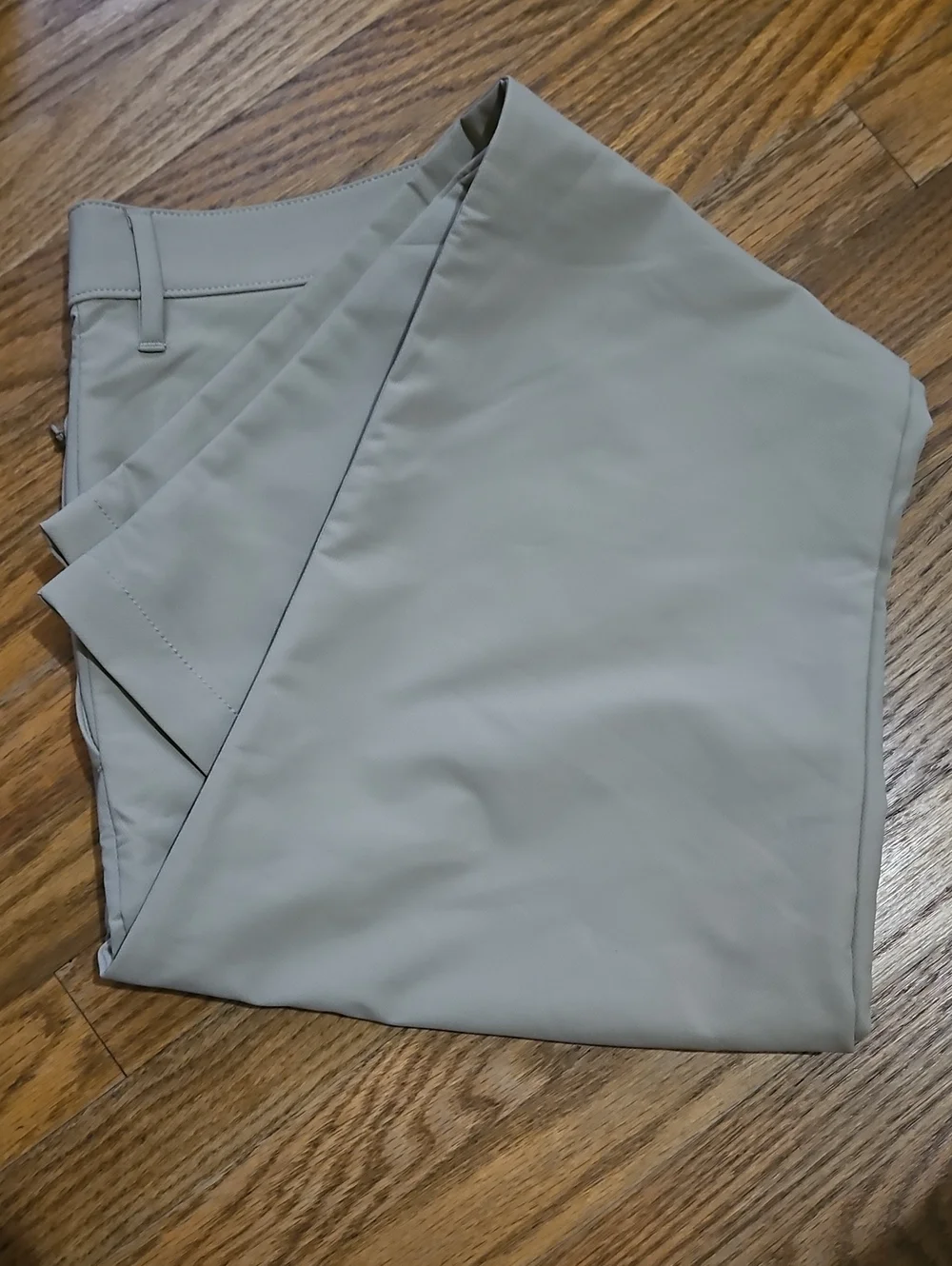 Banana Republic classic banana